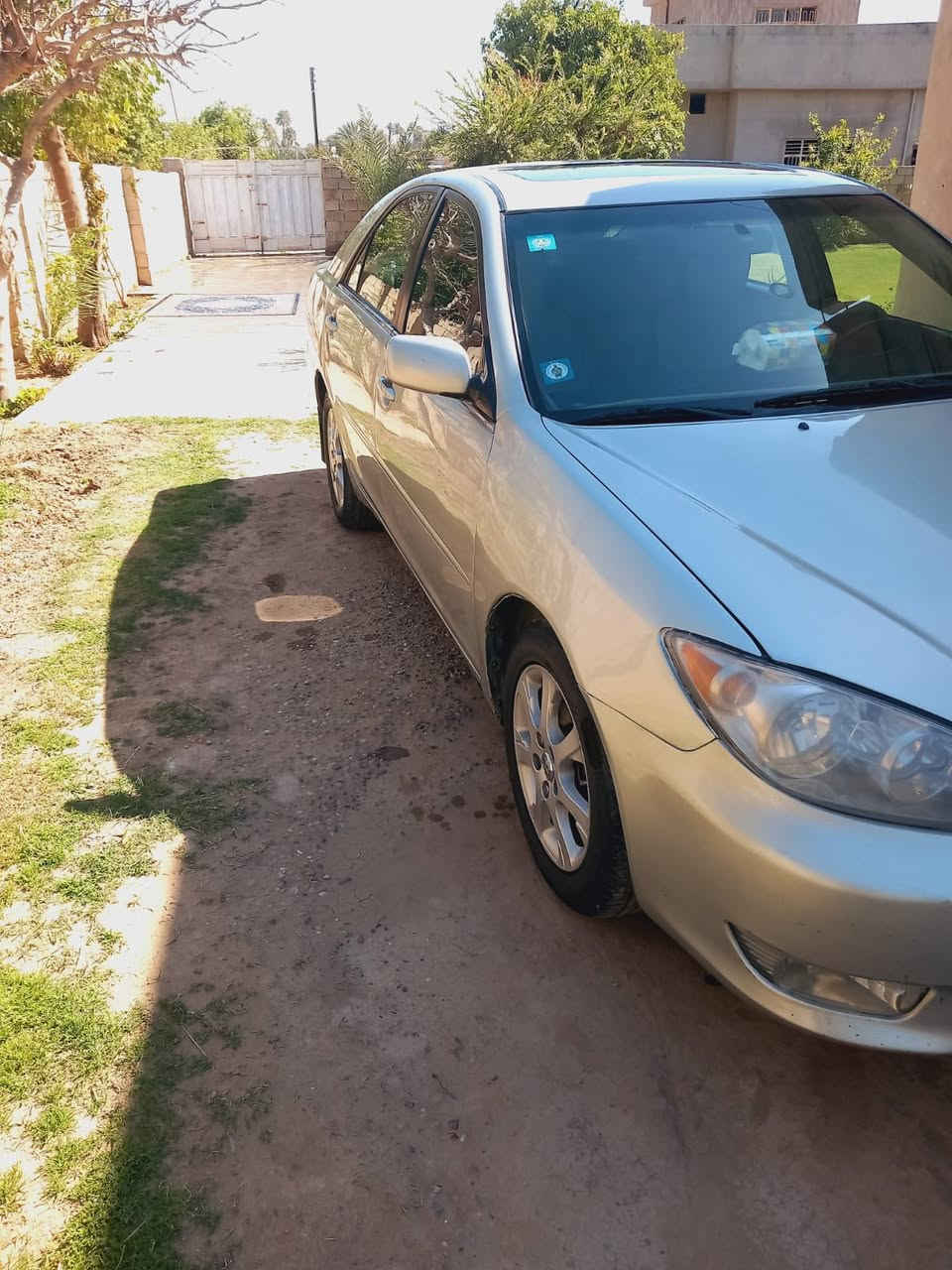 كامري موديل ٢٠٠٦ فول مواصفات امريكي ليبل واحد مصبوغه عام جماليه محرك ٤سلندر رقم بغداد دولي بسمي 
السعر ٩٠ وبيها مجال مكان السيارة الضلوعيه ***********
