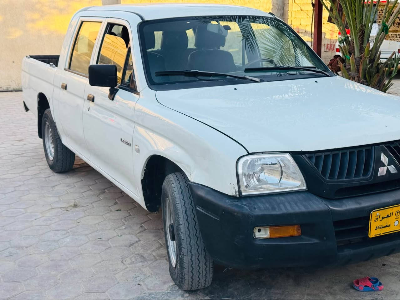 للبيع ‭0770 685 4797‬ السعر 43مسيوبيشي L200 مودل 2006 بدون حادث رقم بغداد صدامي بدون تحويل مالكها متوفي أبيع كوم حديد مكفولة من السرقة السيارة حلوه وجاهزة كير ومحرك حداديه السعر 43 مكان السياره كربلاء المقدسة مكلف بالنشر اتصل على الرقم كربلاء, العراق
