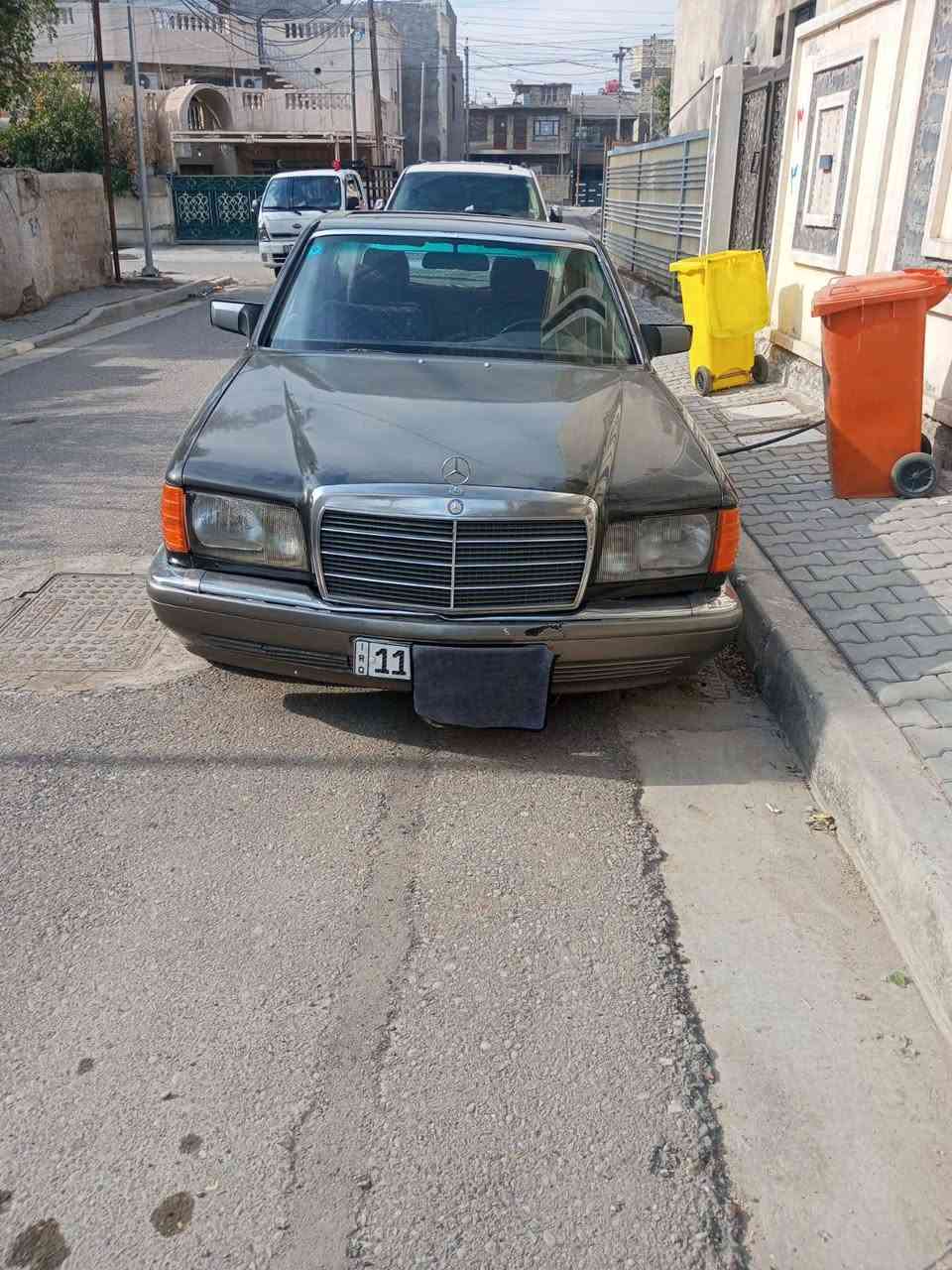 مارسدس جامبو ٩١
رقم بغداد ب اسمي تحويل ثاني يوم 
 كير محرك بطه يحتاجلها ترتيب مكاني بغداد 
سعر ٤٥  للمراوس حسب قناعه
***********
