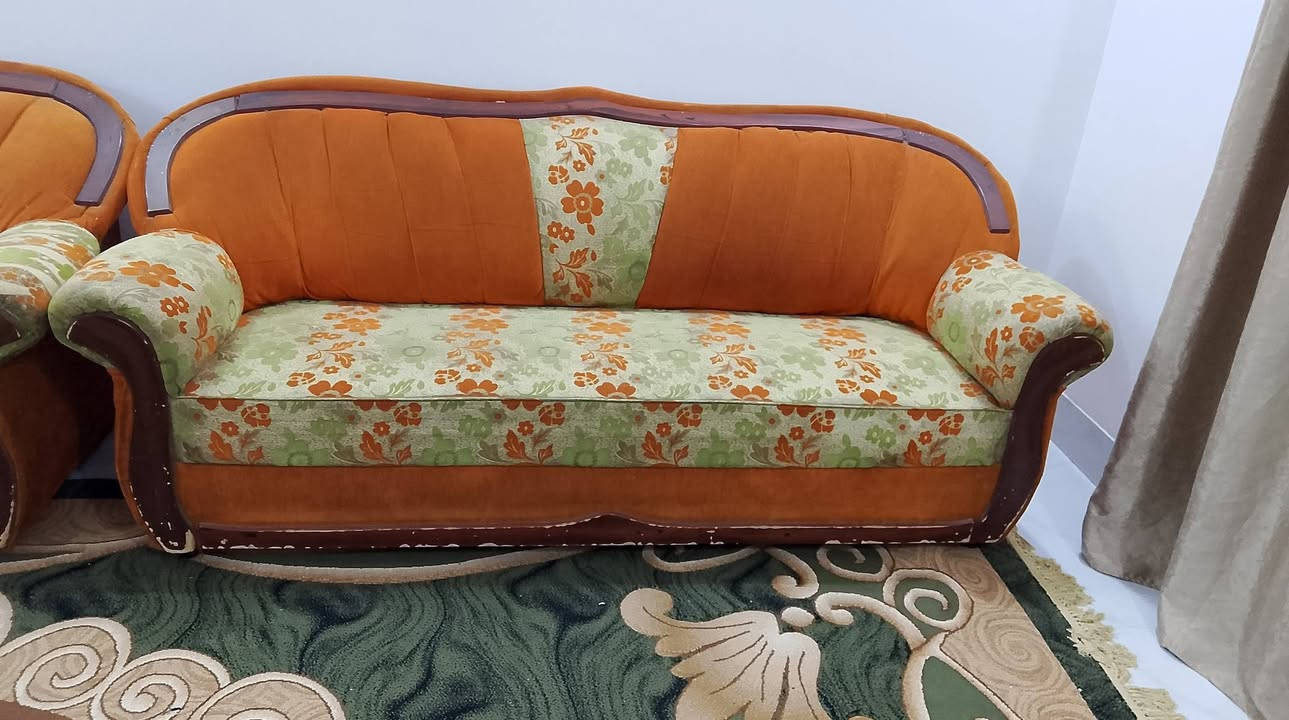 تخم 10 مقاعد احطاطه خشب ثقيل وتكمه مابي اي ضرر

...((السعر 250 الف وبي مجال للشراي)).. 

... العنوان.. الرمادي التأميم الدواجن قرب مطعم سيوفي.. 

الشراي يتفضل خاص...


**إذا كنت صاحب هذا الإعلان وتريد حذفه لأي سبب، رجاءا أرسل رسالة إلى الدعم الفني**