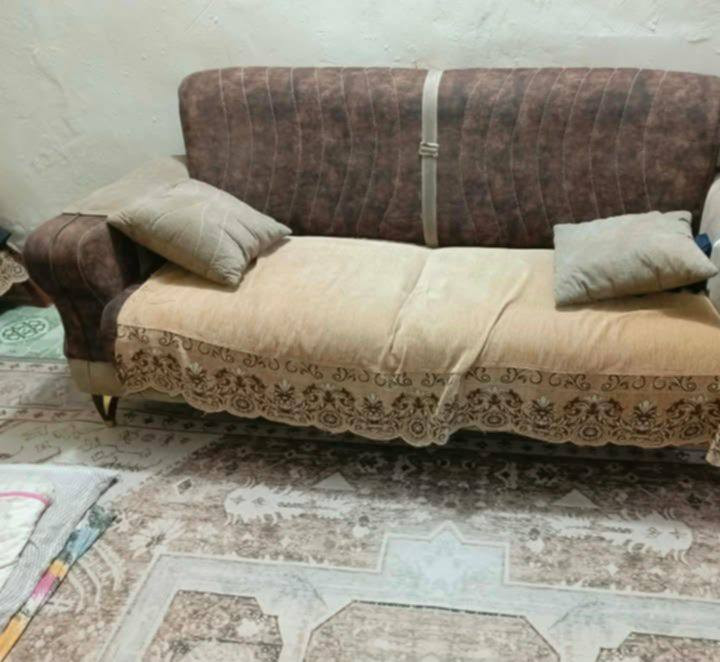 السلام عليكم 
#تخم_كلش_نضيفه واي اضرار ما بي، 10مقاعد لون كلش حلو السعر 300وبي مجال كلش بسيط 
#كوت_العزه


**إذا كنت صاحب هذا الإعلان وتريد حذفه لأي سبب، رجاءا أرسل رسالة إلى الدعم الفني**