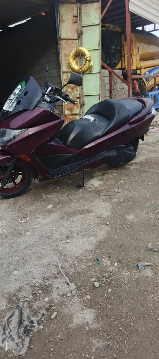 سلام عليكم فورزه البيع مكفوله كهربايات كلها شقاله مكان ناصريه قضاء دوايه السعر 800وبيها مجال قليل كلش المو شراي لا يتعبني تره ما قره واله كتب نتصل ***********كبل الشارع ماتصرف عليها الف
