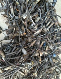 حساس كزوز كوري مشكل سعر القطعه 5000  أقل طلب 50 قطعه  يوجد توصيل لجميع...