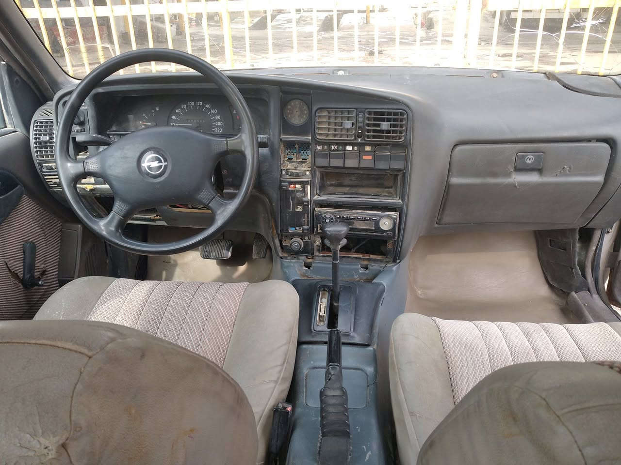 السلام عليكم للبيع اوبل اوميكا جنطه رقم نجف سنويه مجدده لل ٢٠٢٧ مالكهه بل شاميه تحويل مباشر محرك اوكير جدد كير تماتيك تخم تأير جدد كهربائيات شغاله السعر ١٥ ورقه العنوان دوانيه قضاء الشاميه التواصل اتصل ***********
