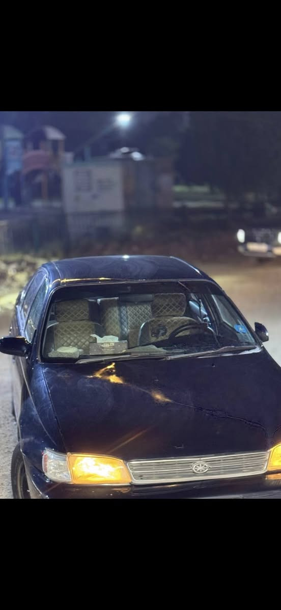 كرونا ١٩٩٢ رقم ديالى مشروع وطني جديد 
مكاني بغداد مدينة الصدر ***********
سيارة معمره 
مصبوغه جماليه خاليه من الحادث
ايمن محور ايسر
سياره خير من الله مال جنايه توديك و تجيبك للشغل 
السعر ٢٦ ورقه و بي مجال بسيط
