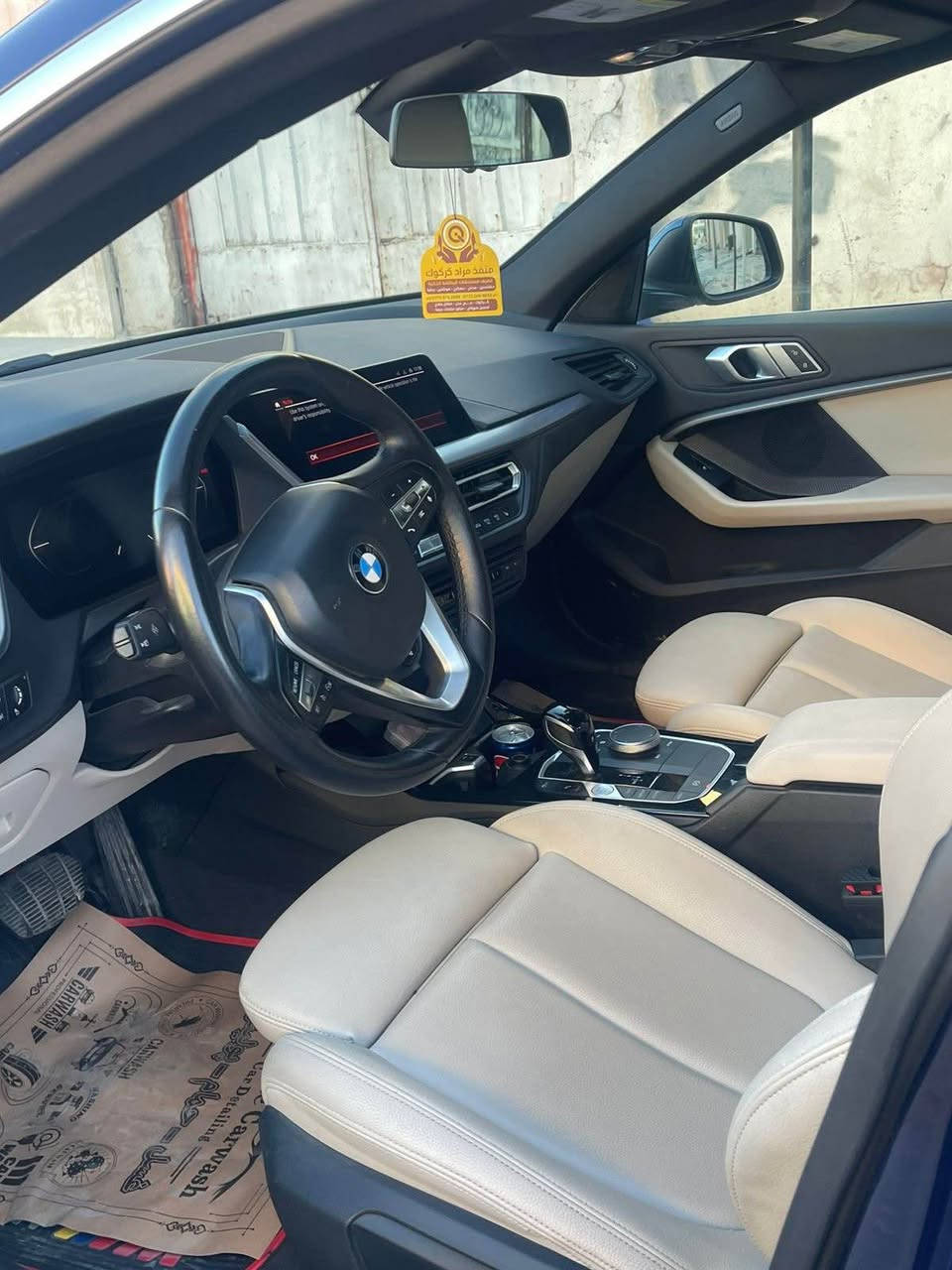 Bmw 2022 بێ سبوغ
حەجم 228i
فوول فوول مواسفات پانۆڕاما ناو سپی هەر چوار لا ڕادار
46هەزار ڕۆیشتیە
هێچ لیدران و شتی. نیە
ناو سپی 
چوار مۆدی لێخوڕین
ڕەنگ نیلی تۆخ
چوار تایەی نوێ 
سەیارەکە زۆر زۆر نوێیە
*********** أربيل, العراق
