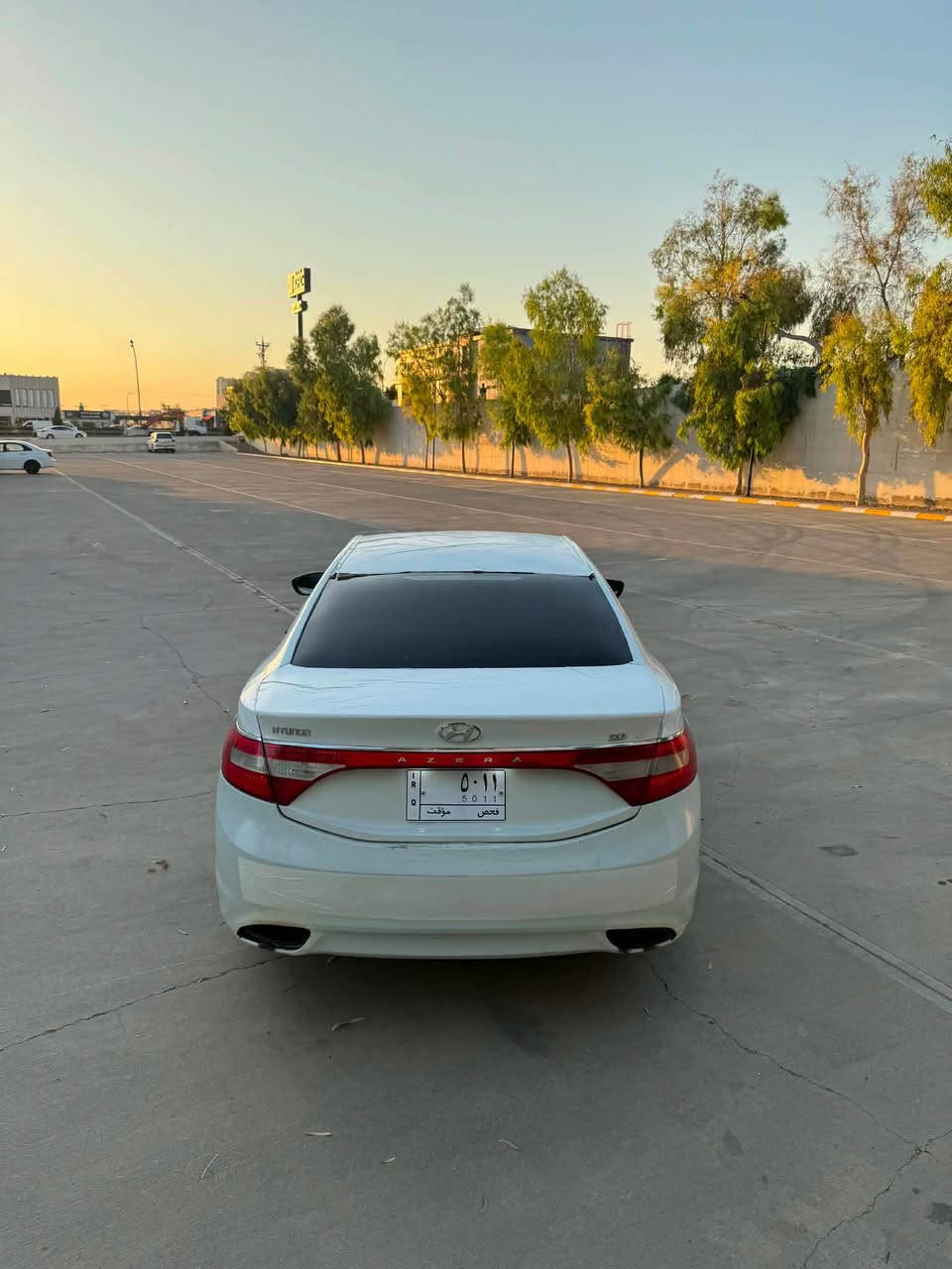 Honda Azira 
بێ رەقەم دوبەی بدون رقم دبی
مۆدیل ٢٠١٣
ساغ ساغ بێ موس بێ براوە 
دەبڵ گێر تۆماتیک عادی سپۆرت 
تەبرید سارد گەرم 
ناو خەنەی کوشن نیو جلد 
٣ پەردە بیلاد 
ڤۆلیۆم تحدید سرعە سیستم سیری 
سەیارەیەکی پاک و جوانە وەک بۆیاخ بۆیاخ عامە مەعجونی هەیە بەس موس و براوە بەشەرت 
گێر و مەکینە و کارەبایەتی هەموی مەزبوتە 
نرخی ٤٦ وەرەقەیە و کەمێک مامەڵەی تێدایە گۆرینەوەش دەکەم بە شتێک بە دڵم بێ 
ناونیشان هەولێر 
ژم*********** أربيل, العراق
