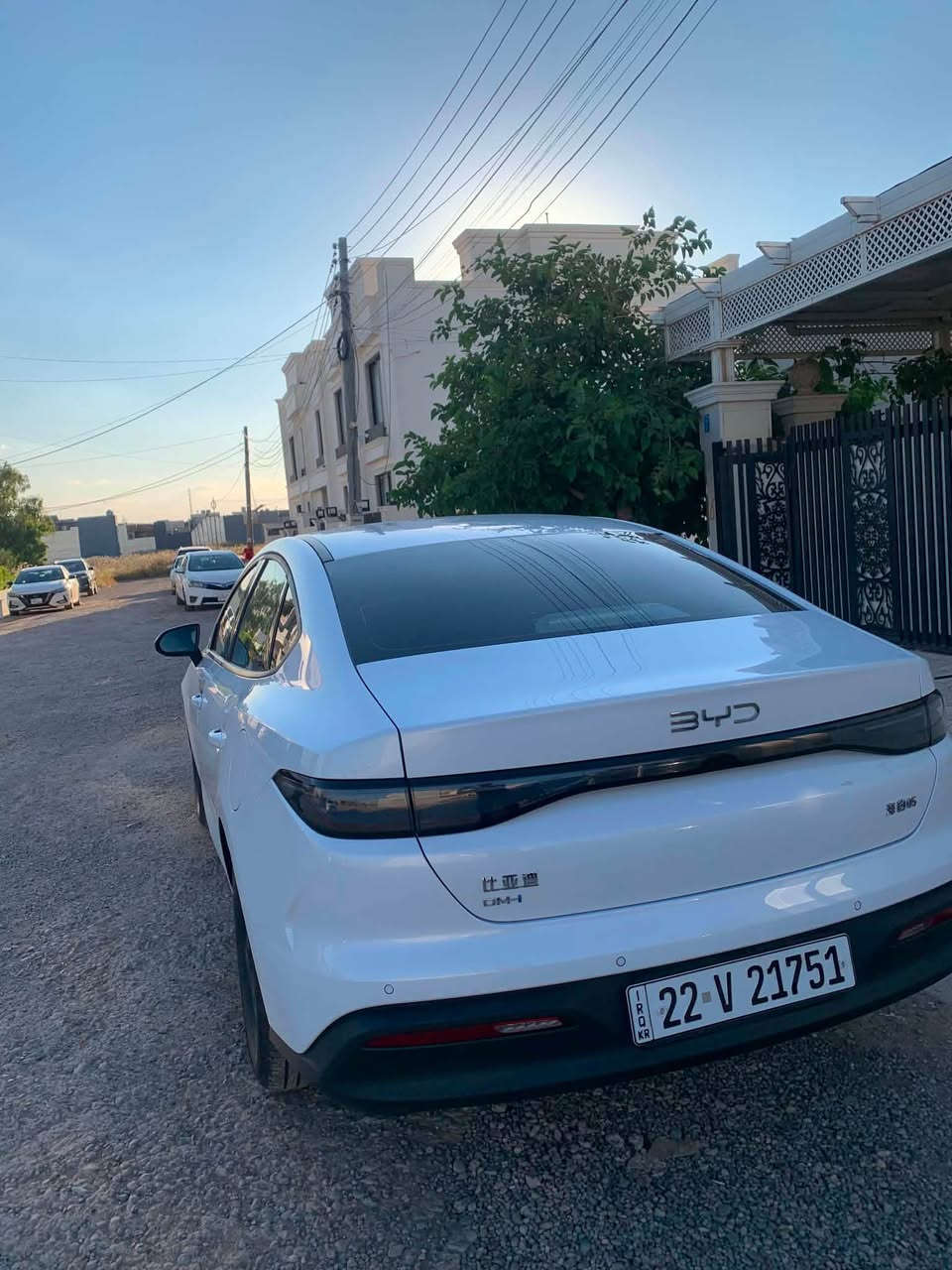 السلام عليكوم 👋

BYD SEAL 05

الموديل : 2025

اللون : ابيض 

السعر : 136$$

المسافة المقطوعة : 12000 KM

حجم المحرك : 4 سلندر ( 1،5L )

محرك هجين ( بانزين - هايبرد - كهرباء )

نسخة DM-i

سيارة مرقيم اربيل 

المواصفات : 

بصمة - كارت 

بصمة تغشيل عن بعد

بصمة باب

ويل كب كروم اسود

لايت زينون

اشارات ليد

اشارات مري

شاشة لمس

كشنات جلد لون ابيض

كير شكل جديد ( شخاطة )

هاند بريك اوتوماتيك

كاميرا خلفية

حساسات خلفية

وبقية المواصفات المعروفة 

سعرة 136 $ بي مجال 

العنوان : 

اربيل 

للاستفسار والاتصال على الارقام التالية :

*********** ☎️ أربيل, العراق
