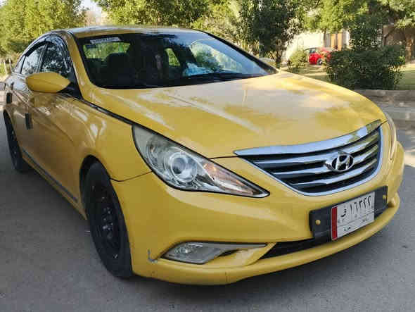 سوناته موديل 2013  مكينه و كير و حداديه و تبريد كفاله وارد امريكي بيه تبديل بابين رقم بغداد تحويل مباشر  السعر  86  وبيه مجال بصيط حجم المحرك 2400  

‭0776 463 8092‬
