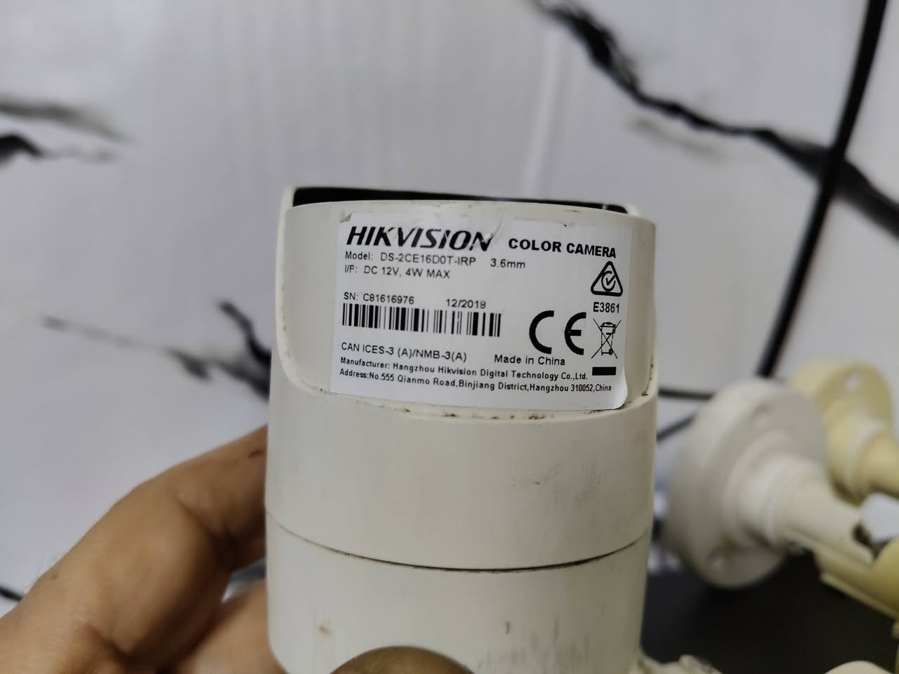 السلام عليكم من رخصه المدير للبيع منظومه كامرات نوع هاك فجن أصلي 5 ميكا 4 جنل هارد تخزين 500 كيكا   سعره 95 ألف سكن بغداد تليفون واتساب ***********
