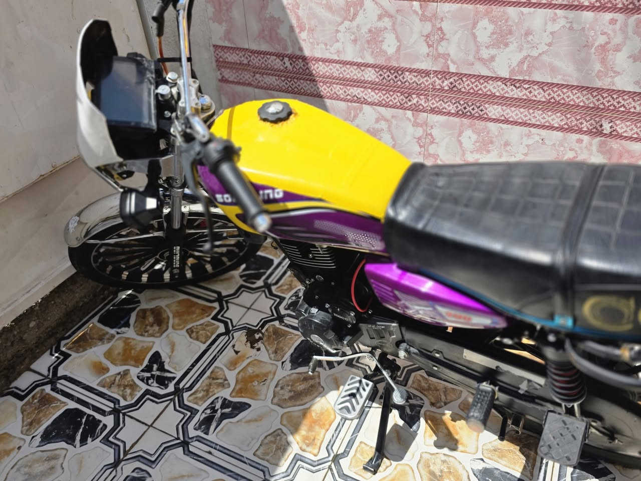 سيفان موديل 26 
للبيع 750الف
اوراقه موجوده
ديالئ الخالص


**إذا كنت صاحب هذا الإعلان وتريد حذفه لأي سبب، رجاءا أرسل رسالة إلى الدعم الفني**