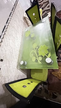 ميز طعام للبيع 07816252773 السعر115