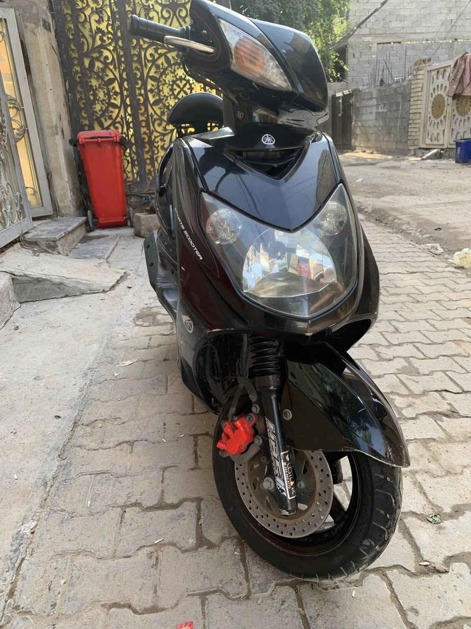 سلام عليكم سكنس فحل نوزل مكينه مكفوله من فتح  محرك ناعم نكره سلف كله بلاد للبيع او مراوس ب جبلي 
مكان بياع شرطه خامسه ***********
