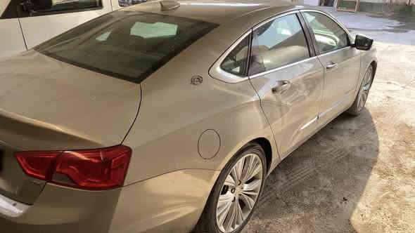 السلام عليكم 
( للبيع ) امبالا2015 الشكل الجديد فول مواصفات 
فئة LTZ2 رادار + نقطه عمياء وبيها هواي مواصفات  
( تبريد وتدفئه بلكشنات تبريد قطعتين منفصل اشاير بلمري اناره ترحيب ) مكينة 3600
ماشيه121الف كيلو 
 سياره نظيفه ضرره جاملغين وبنيد سياره تخم تاير حداديه مكينه كير كلها جاهزة
 مكاني بغداد جادريه تواصل على الرقم 
السعر 125 وبيها مجال

رقم اربيل بأسمي
الي متعجبة  يعبر المنشور 
***********
