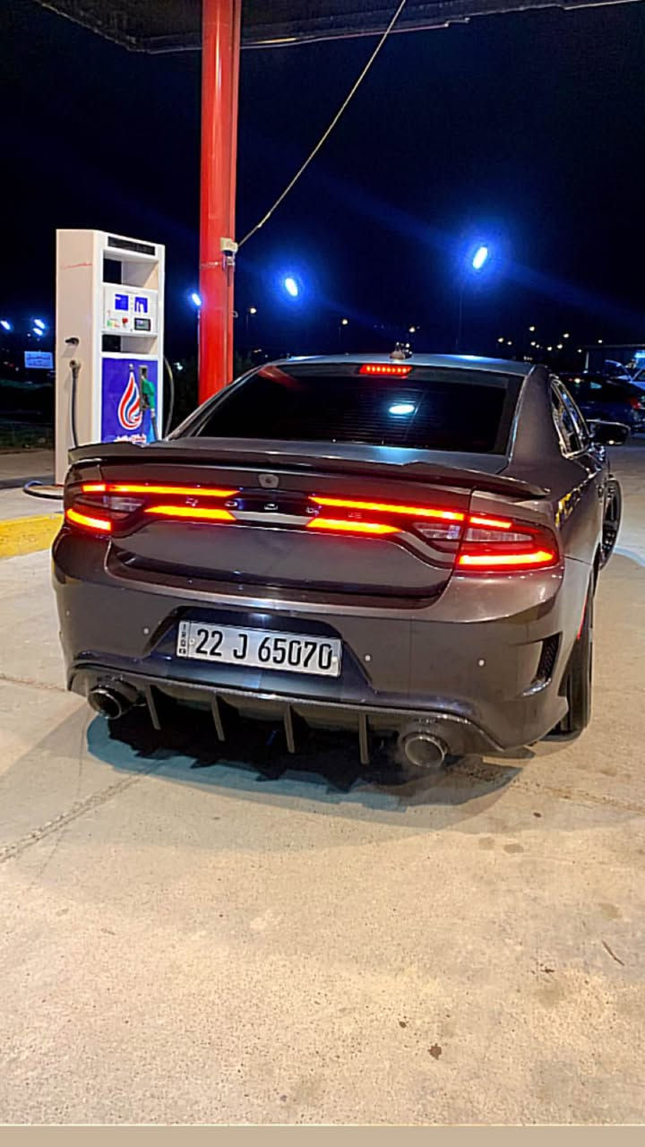 ‏بسم الله الرحمن الرحيم 

للبيع او مراو 🔥🔥🚀

Dodge Charger 2020 Rt V8 Hemi🚀🚀

سييارة ٣ قتح بص كلير بدون ايرباك بدون دواخل  جاملخين امامي و باب 
فوول مواسافات ما حدا فتحة 
فحص هزة جديد مابي اي مسرف سييارة
 تاير ويل جديد بل باكت👍 

‏مكان اربيل
واتساب ￼*********** أربيل, العراق
