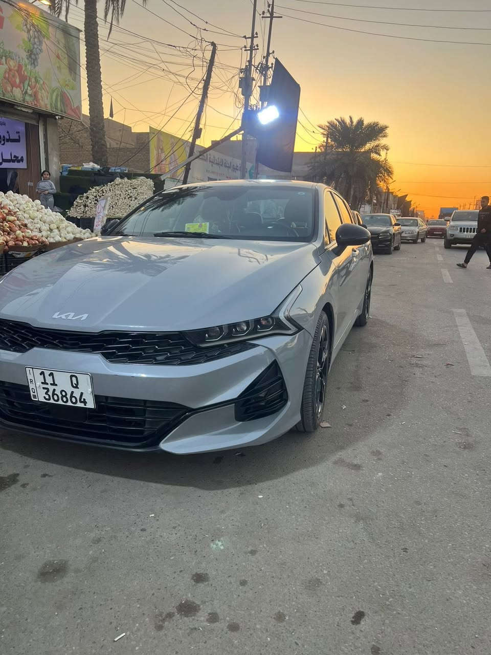 سلام وعليكم كي 5موديل 2024 وارد امريكي السياره بيه اربع قطع بابتين وجاملغين مبدلات 
السياره بدون دواخل وبدون شاصي
السياره كلش نضيفه 
ماشيه 22km
فات السياره جيتي لاين 
فول موصفات السياره ما عده الفتحه
بصمه 
داخل جلد احمر مال جيتي
كرسي كهرباء
حساسات خلفيه واماميه
رادار
تحديد مسار 
سياقه ذاتيه
لد خلفي وامامي
محرك 1600تيربو
رقم بغداد بسمي
مكاني بغداد
السعر 165وبيه مجال حك الجيه
***********
