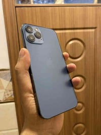 ايفون 12 برو ماكس نضيف لوك مبدل شاشه فقط ٣ خيارات كله شغال فيس ايدي شغ...