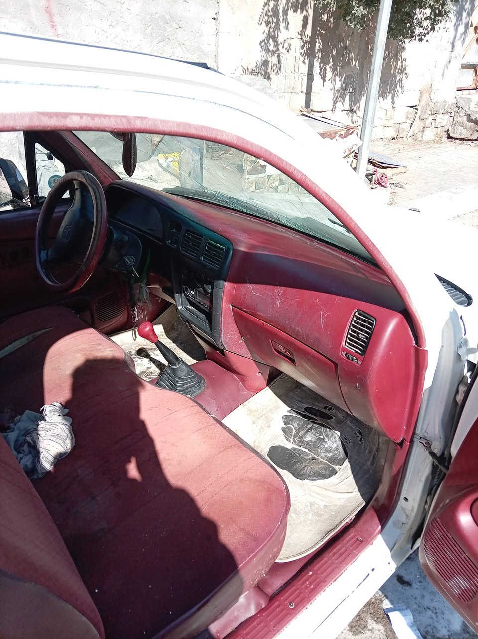 سلام عليكم بيكم جمرة سعر٨٠بي مجال مكان البصرة رقمي ***********
