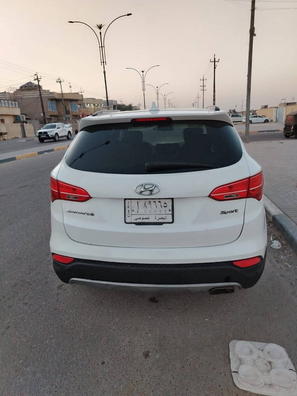 سلام وعليكم سنتافي 2015 وراد أمريكي بيه جاملق وبنيد وجاملق الثاني هم بي صبق بيه ضربه كدام خفيفه حسب الفحص بل سونار رقمه بصره حره مشروع وطني مكان السياره بصره السعر 126 رقم الهاتف ***********
