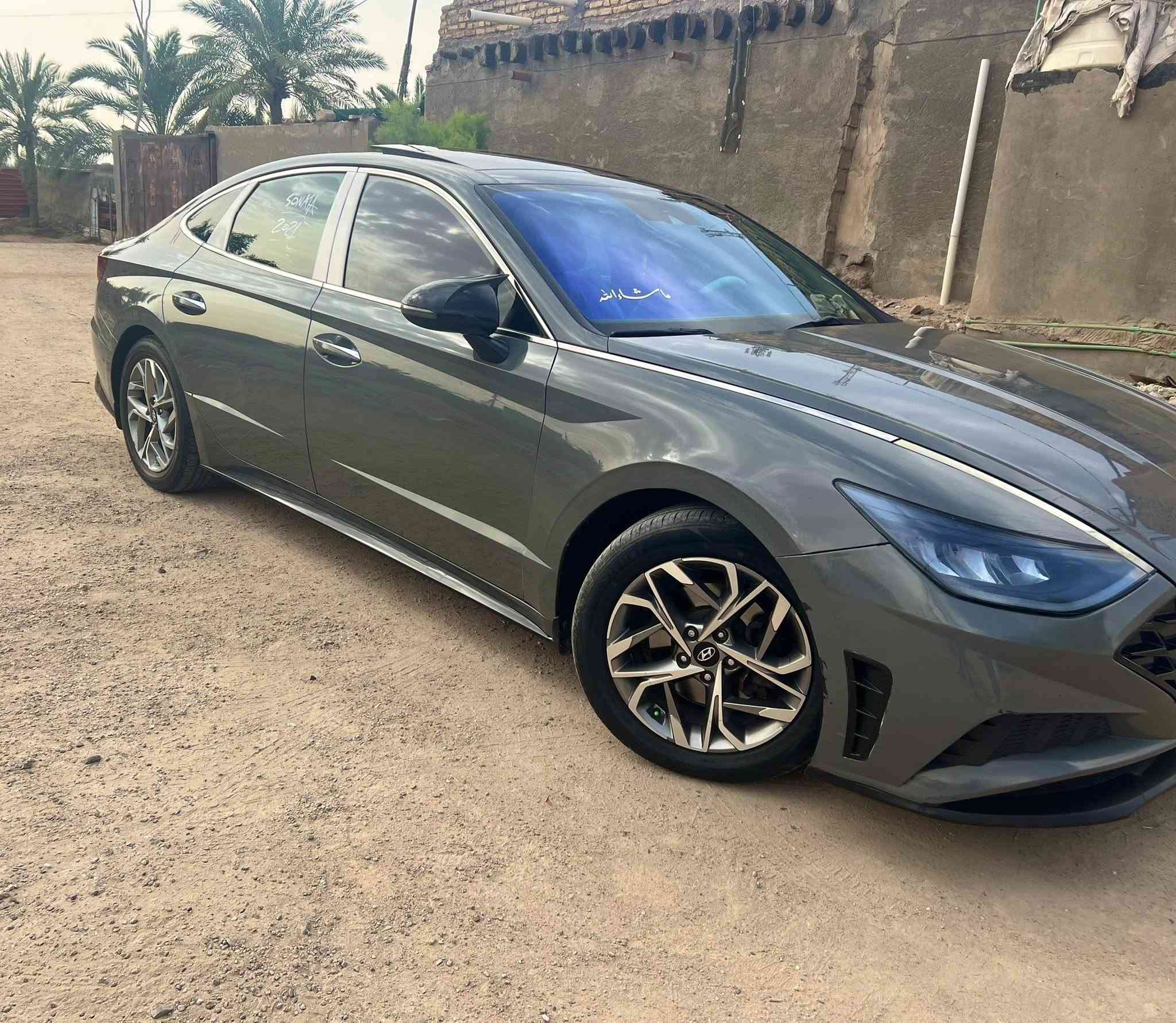 السلام عليكم سوناتا  وراد أمريكي  بارد  بلجاملق امامي وجزاء من البنيد صبغ فقط موديل 2021 مكينه 2500
المرغوبة مكينه كير شرط الفحص وكاله مكفولات من كلشي سياره ماناقصهه برغي
مواصفات السياره
1 بصمه تشغيل وبصمه ابواب وبصمه صندوك
2 صندوك ذكي يفتح عند الاقتراب
3 رادار امامي وخلفي وجانبي
4 نقط عميه بلمرايات جانبيه
5 تبريد بيانو مناخي منفصل
6 هيترات مقاعد اماميه
7 شاشه وكامره خلفيه دواره بلاديه
8 اشارات بلمرايه
9 توقف ذاتي وتبيه خروج عن المسار
10 لد امامي لد خلفي
11 لايت 4 عدسات
12بانوراما
بعد هواي موصفات ماذكرهن
سعر 170بيها مجال 
***********
