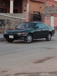 مديل ١٩٩٢ • محرك وكير مكفول • تكييف ثلج