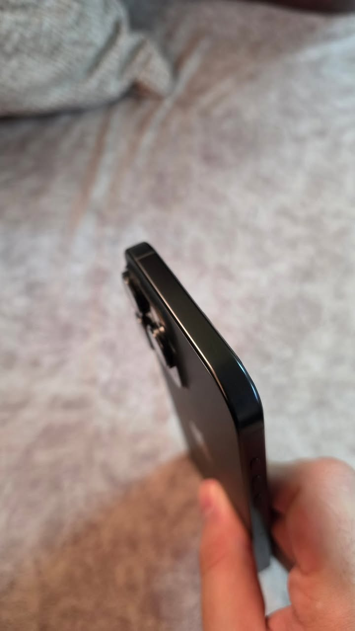 ايفون16برو ماكس
256gb
بطاريه95%
لون اسود
جهاز مافيه اي خدوش 
وكل اشي موضح بالصور 
وارد كندي-تيربو سيم-مدخل شريحه طبيعي
موجود الكرتونه و6كفرات

السعر:660دينار
قابل للتفاوض بالمعقول
والله يبارك لصاحب النصيب


**إذا كنت صاحب هذا الإعلان وتريد حذفه لأي سبب، رجاءا أرسل رسالة إلى الدعم الفني**
