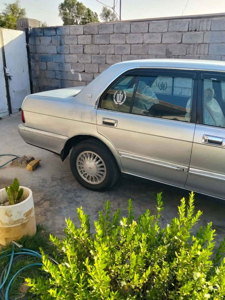 السلام عليكم ارنب 94رقم بغداد بسمي محرك 2500كير جديد سياره مال جناي حداديه دبلات اكسن قطعه وحده تبريد ثلج منضومه جديده مال تبريد مصبوغه عام الجماليه تفاصل بصور مكان واسط قضاء الحي اتصال على رقم او واتساب ***********سعر 65بيه مجال مراوس  حسب القناعه
