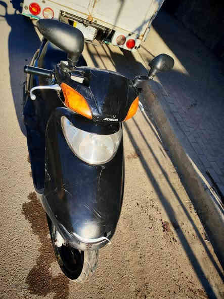 سلام عليكم دراجه سبيسي ياباني خرسه بل مشي شغاله سلف هندر أوراق موجودة السعر 475 . ***********
