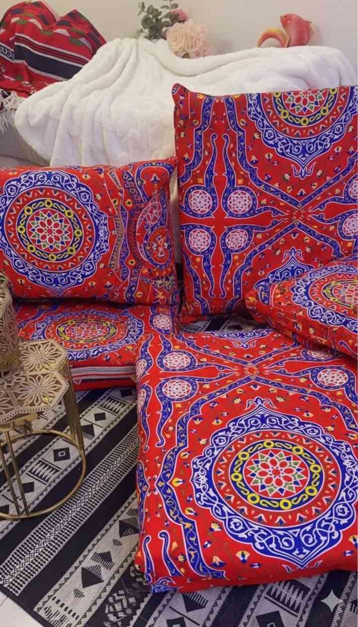 قماش نقش تراثي أصيل ✨
يصلح لـ ديكورات المقاهي، المواكب، الجلسات العربية، الدوشم، الدواشك، والكوشات
نقوش عربية جميلة تعطي فخامة ولمسة تراثية راقية للمكان

🔸 كل النقشات الحلوة تلكوها يمّنه
🔸 خامة قوية وجودة عالية
🔸 مناسب للاستخدام الداخلي والخارجي

📏 الطول: ٦٠ متر
📐 الارتفاع: ٢٣٠ سم

اختيار مثالي لكل من يحب الطابع التراثي الأصيل 👌***********
