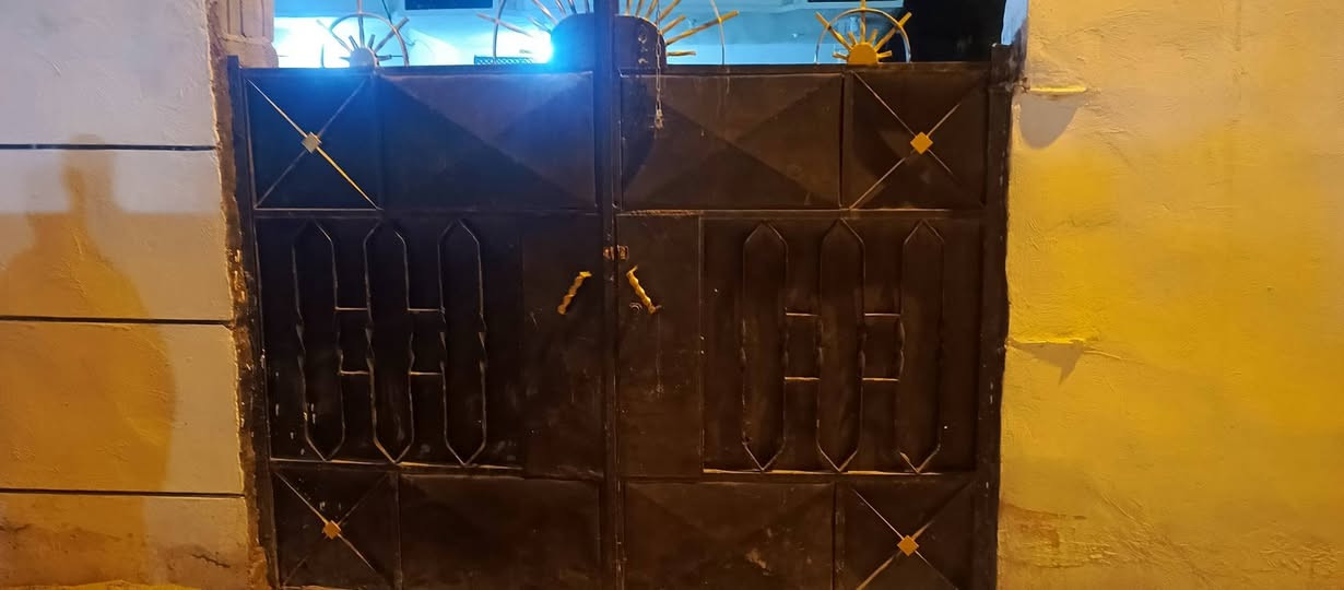 سبلت ٣٠٠ براد ٢٢٥باب خارجي ١٥٠ الاستفسار خاص


**إذا كنت صاحب هذا الإعلان وتريد حذفه لأي سبب، رجاءا أرسل رسالة إلى الدعم الفني**