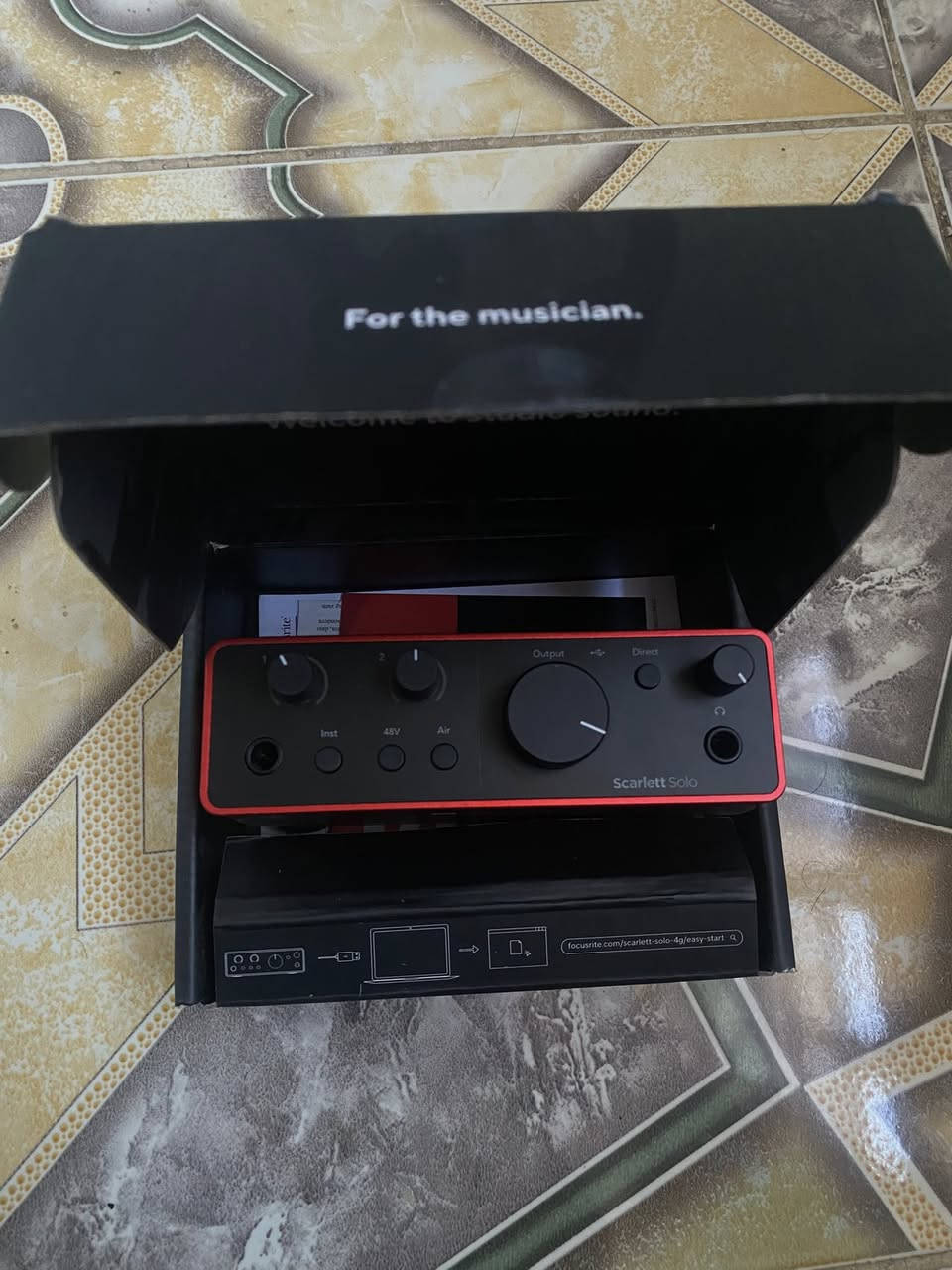 حبايب سكارلت جيل رابع سولو الاصلي
اعيد واكرر الاصلي جديد سعر ٢٥٠ 

للعلم موجود عد mz ستور سعره ٣٣٠

الكوبي سعره ٧٥


**إذا كنت صاحب هذا الإعلان وتريد حذفه لأي سبب، رجاءا أرسل رسالة إلى الدعم الفني**