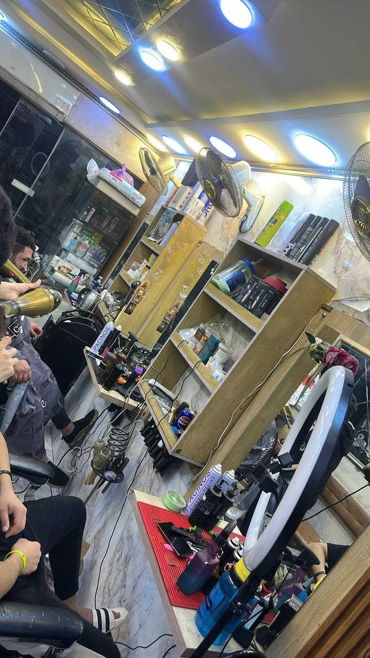 محل كامل لبيع ***********
