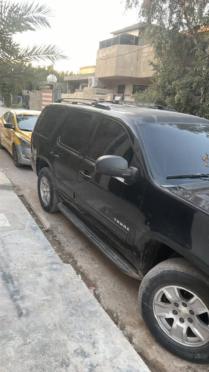 تاهو  أدوات مشموله بالقرار الجديد وتترقم اصولي 2010 كفاله من السرقه والكص والعشائر والحادث 
السعر 90 وبيهه مجال مكاني بغداد 
***********
