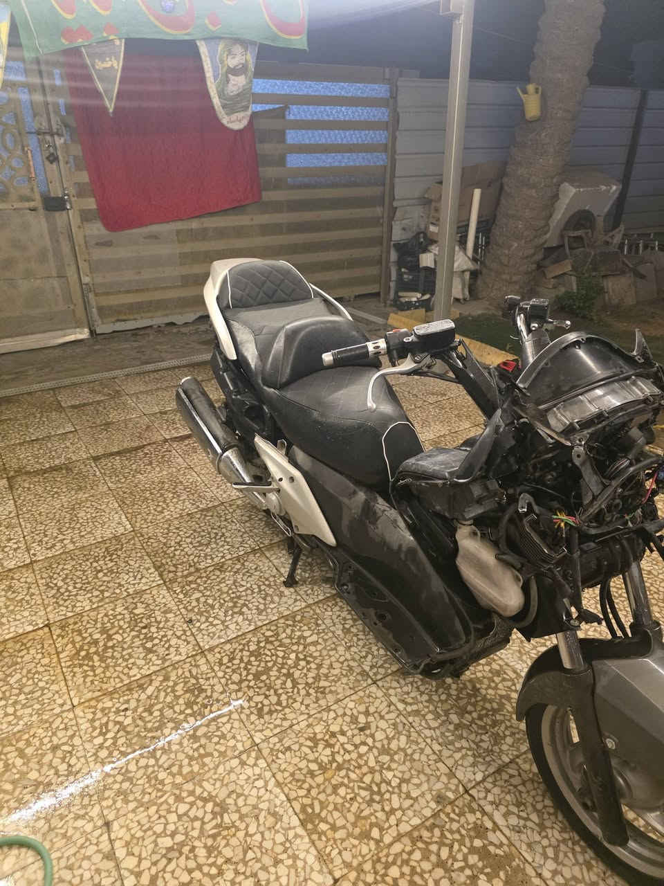 سلفر لبيع نقصهة كفرات المكينة ٤٠٠ اوفر بيهة صوط مال زنجيل او تفيلس اكفلك مكنة من بكن علةشرط معدل ١٨٠ السعر ٩٠٠ بهو مجال مكان الدورة رقم هاتف ***********

