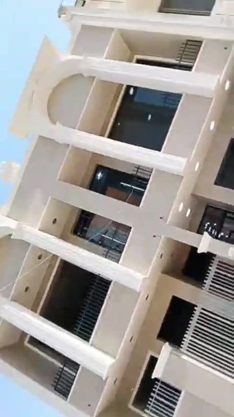 بيت البيع مجمع السلام 90متر طابقين
ثلاث غرف نوم
وصحيات ثنين
ومطبخ
تواصل عالرقم ***********
