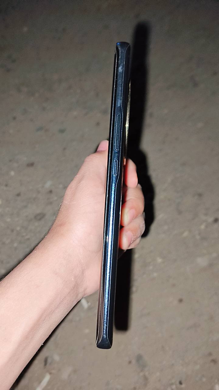 للبيع جهاز هونر اكس 9b فايف جي
الشراي خاص


**إذا كنت صاحب هذا الإعلان وتريد حذفه لأي سبب، رجاءا أرسل رسالة إلى الدعم الفني**