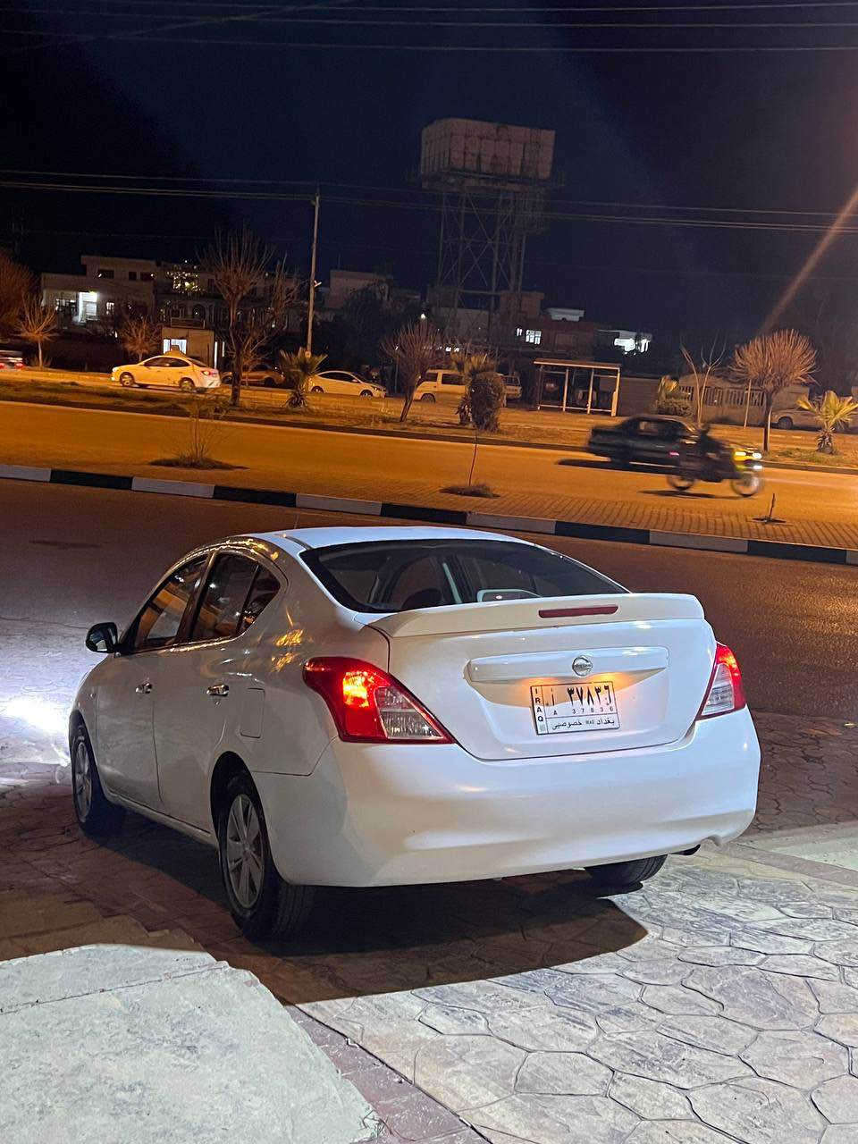 نیسان سەنی لاکشمیبای 2014   بڕاوە بڕاوە 🤍📦
سەیارەکی زۆر کەم مەسرەف 
بڕاوەی دوبەیە کامل کامل مەسرەف کراوە
گیررو مەکینە بەشەرت
توندو تۆڵی بەشەرت
برێک بەستراوە 
تەبرید بەشەرت 
پشتو پێش کەپس 
سقف بەشەرت 
زۆر جوانو بێ مەسرەفە    
نرخ٤٣ گەڵاو مەجال  
شوێن -ڕانیە- 
ژ.م ***********
***********
ڤایبەر واتسەئپ

43گەلاو مەجالێکی کەم Singapore
