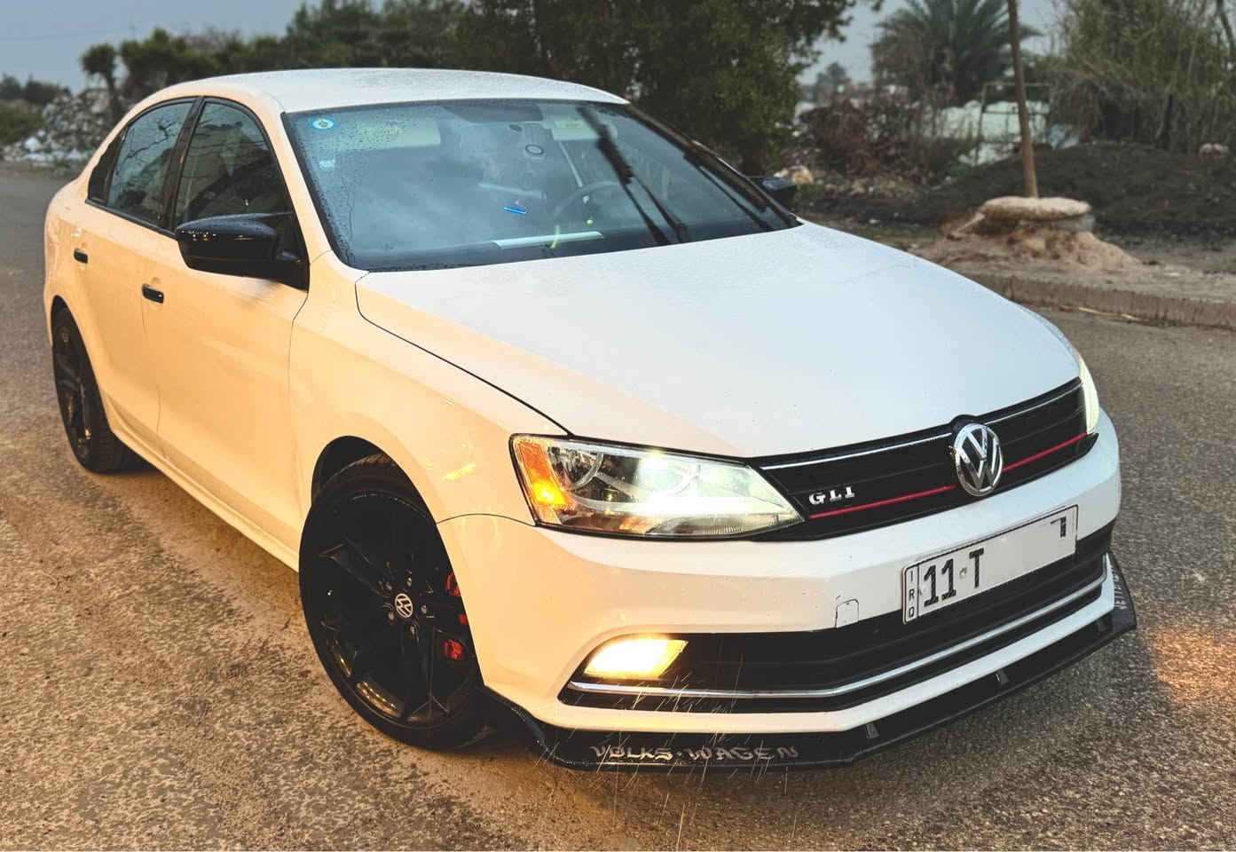 السلام عليكم
للبيع / فولكس واجن جيتا موديل 2015
4 9 4 9 9 1 1 5 7 7 0
محرك 1.8tsi توربو
فئة se بصمة وتدفئة كشنات
بيها صبغ جاملغ وبنيد بدون ايرباك
كير ومحرك شرط
الصدر كله جديد 
باتري جديد
السيارة بدون اي نقص
رقم بغداد - هزة ورقم جديد
مكاني بغداد
السعر 115 وبيها مجال
***********-
***********- بغداد, العراق
