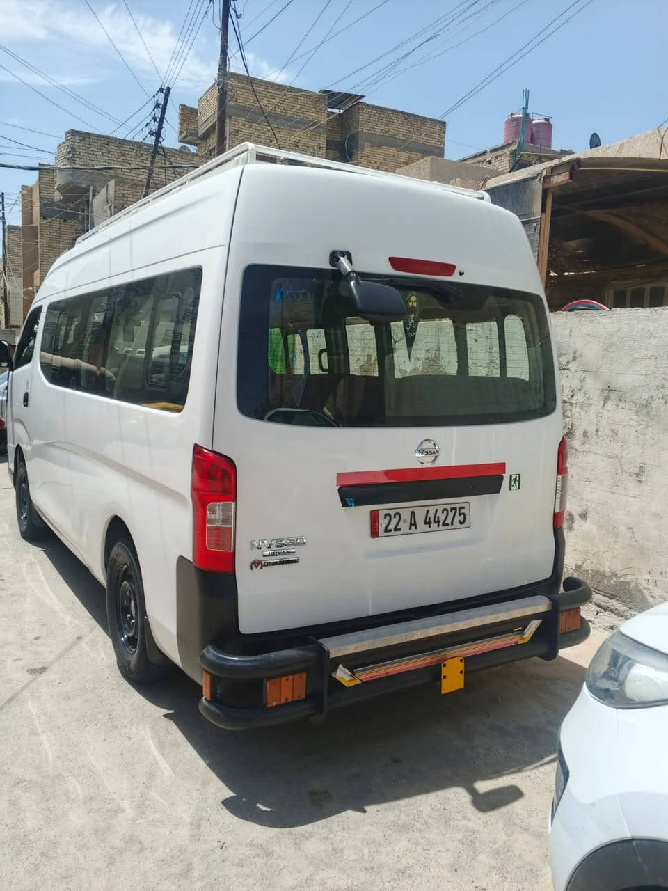 نيسان عاليه 2019سياره كفاله بيها مكان واحد صبغ
والباقي كفاله 
دوشمه جديده 
كير مكينه اكسل تبريد تخم تاير حداديه جديده 
مصفره غرامات وهيئه  وبسمي 
***********
