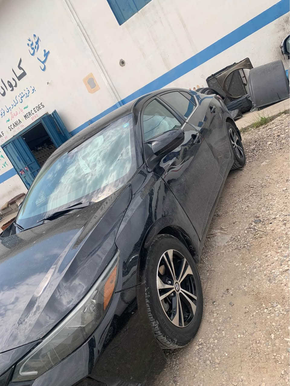 نيسان سينترا موديل 2021 
السيارة كلش نضيفة

بيها فقط ضرر بالجاملغ و بونيد . و واحد باب مبدل بلادي.

السعر :115 ورقة و مجال 

*********** اكر, نينوى

