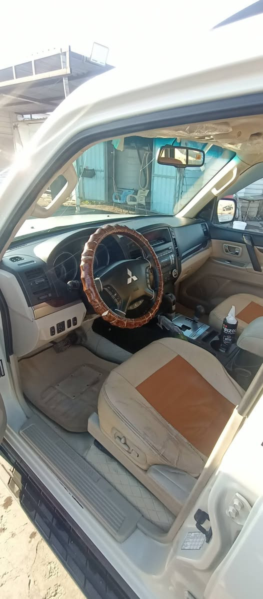 سلام عليكم باجيرو حبتور صدفي خليجي ٢٠١٠بغداد  ابسمي مشروع وطني تحويل ثانيوم    مواصفات فتحه حساسات تحكم ستيرن جهتين زراكات لايت صاج دشبول حاكيه تلفون ابلوتوث تبريد ثلج ١٢سماعه مواصفات الحبتور معروفه سياره مال جناي سياره في بغداد 
سعر145 وبيهه مجال 
رقم الهاتف ***********
