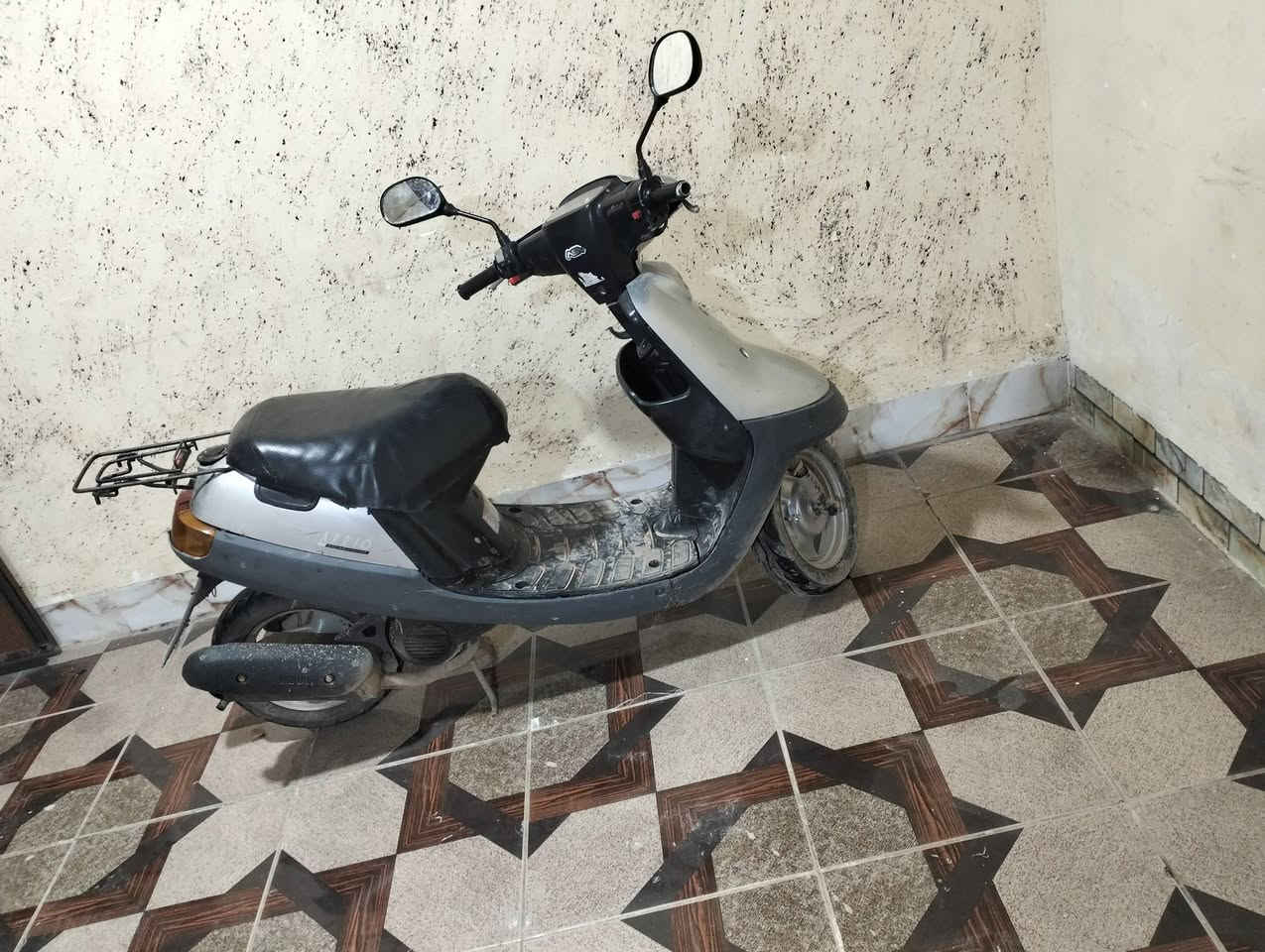 بوتين للبيع ***********
