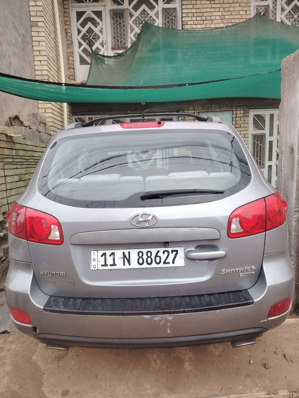 السلام عليكم سياره للبيع سنتافيه ٢٠٠٨ وارد أمريكي بغداد الإنكليزي بسمي محرك كير خير من الله ٣٣٠٠ محرك كير مكفول سبعة راكب حادثه جاملغ الأمامي اليمن وشبر صبغ بلباب سايق صدر أمامي خلفي تخم تاير جديد ثلاث قطع تبريد مكان السياره بغداد ناحيه الوحده الاتصال على الرقم *********** أو *********** السعر ١٠٥ ورقه وبيهه مجال
