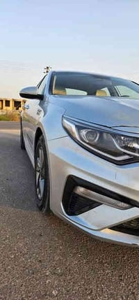 اوبتيما مديل 2019 وراد أمريكي مرقم بغداد بسمي السياره جاهزه من كلشي كي...