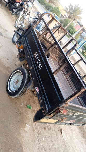 سلام عليكم ستوته للبيع نضيفه وحلوه محرك جديد تايرات ابو لخطه صار سبوع من شادهن 
دبلات ابو الختم وجه جديد  كهربائه كله شغاله شاصي مكفول ستوته مكفوله كفاله عامه تجي وشوف بعينك سعر خاص متواجد عل فيس *********** للستفسار بي واتساب وكيله جبرين كبل اكاتبك وي وكيل
