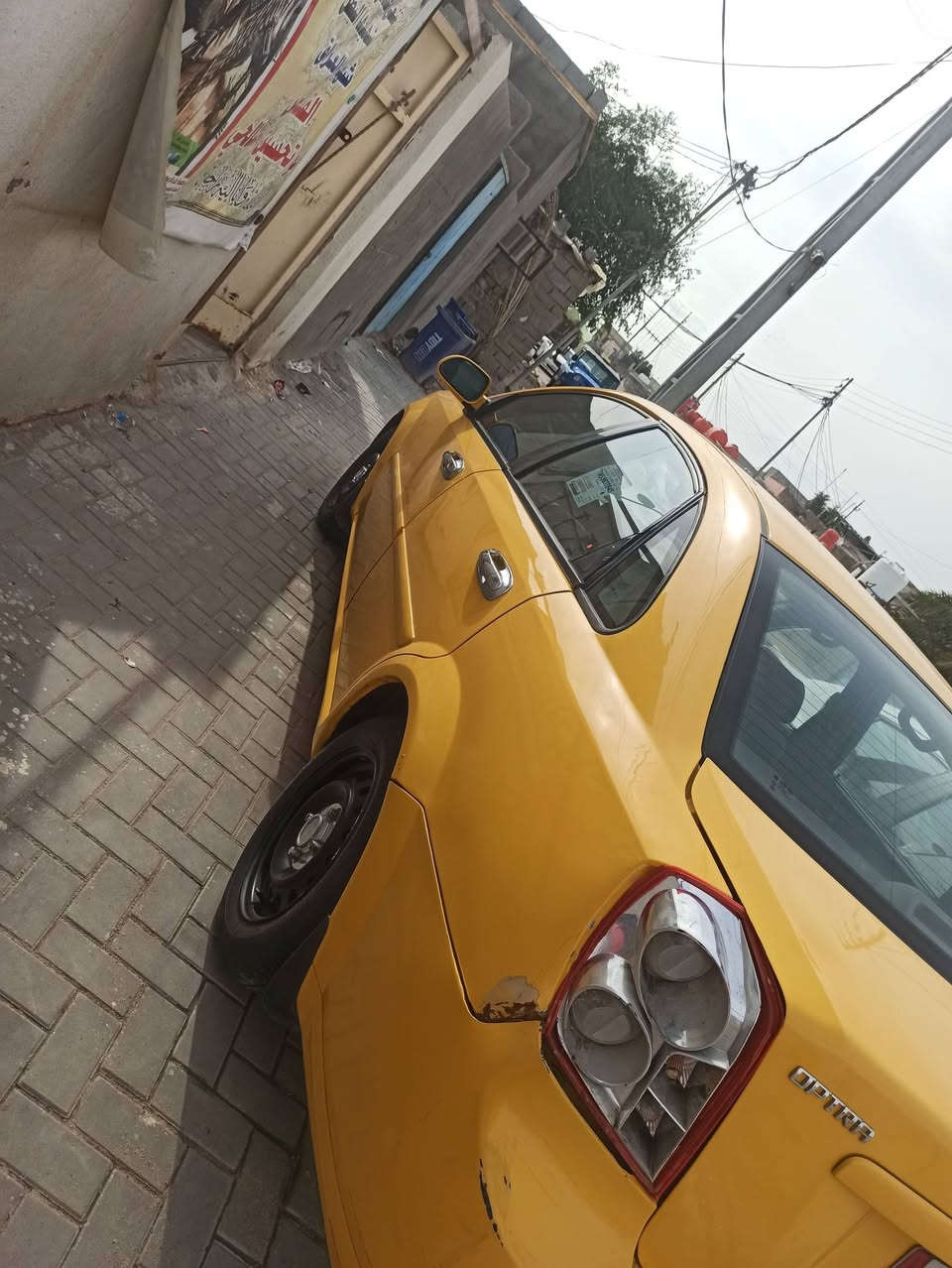 السلام عليكم اوبترا للبيع موديل 2011سنويه ل27مصبوغه جماليه كير ومكينه وتبريد السعر 53العنوان البصره الزبير اتصل على الرقم 
***********
