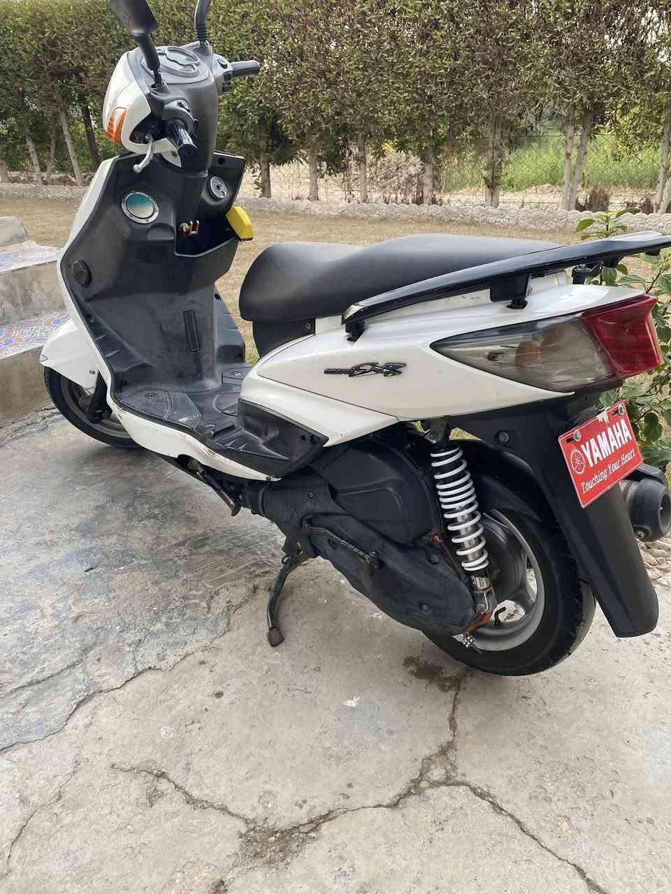 سلام عليكم تم اعادة النشر بسبب الوعود الكذابه دراجه سكنس خير من الله كفاله عامه أوراق كامله كهربائيات فول 
العنوان سلمان باك 
السعر خاص 
الرقم ***********
