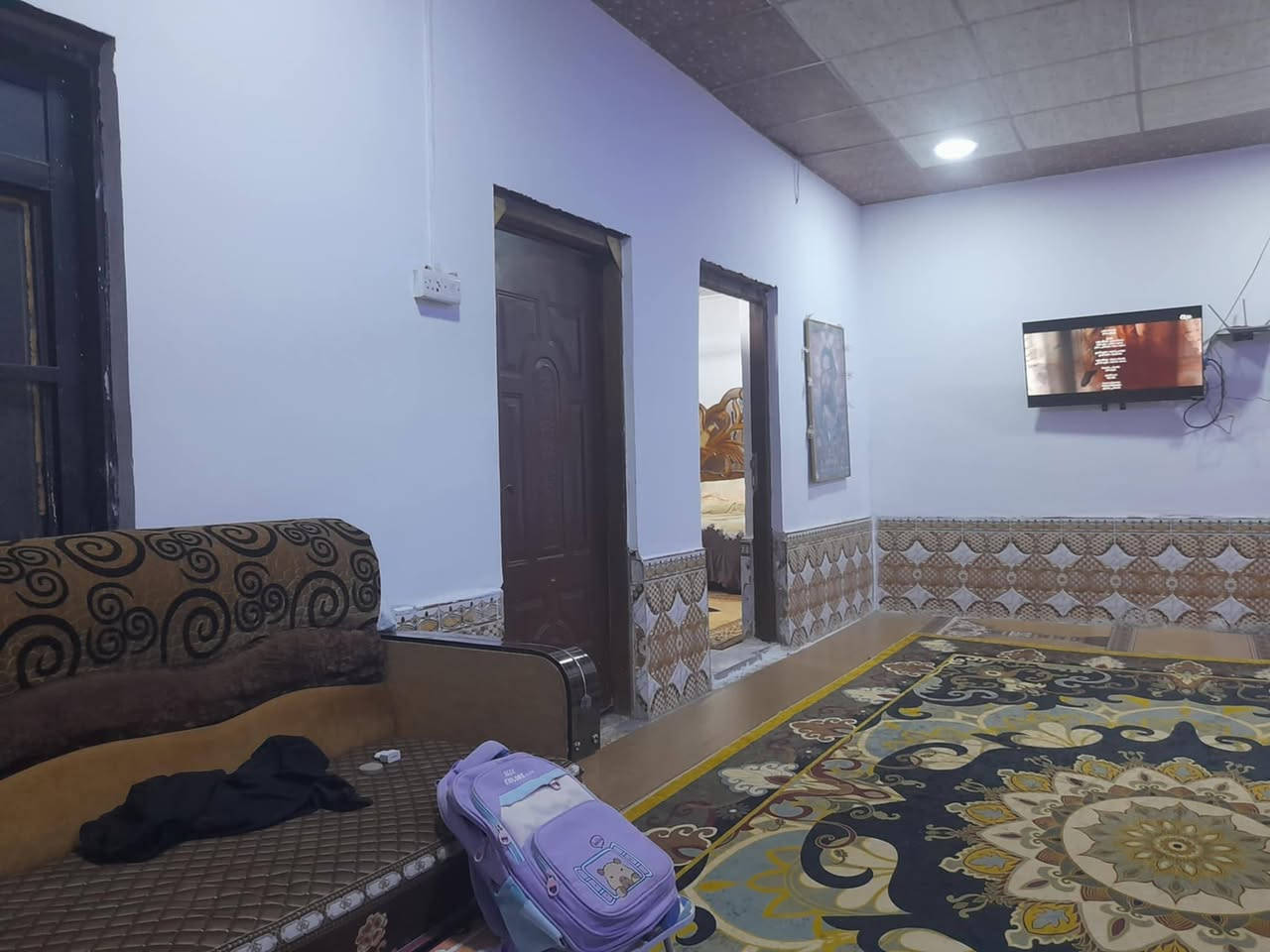 بيت للبيع گرمه علي 
منطقه الماجديه 
المساحه 260 متر 
متكون من...
3غرف مع استقبال
موزع كبير 
مطبخ صحيات 
ديوانيه 
البناء بلوك  عگاده
السعر 35 وبيه مجال 
للاستفسار او الاتصال واتساب 

عقارات ابو كيان 
رقمي القديم ***********

رقمي الجديد ***********
