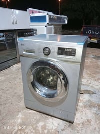 غسالة اوتوماتيك • ٨ كغ • LG