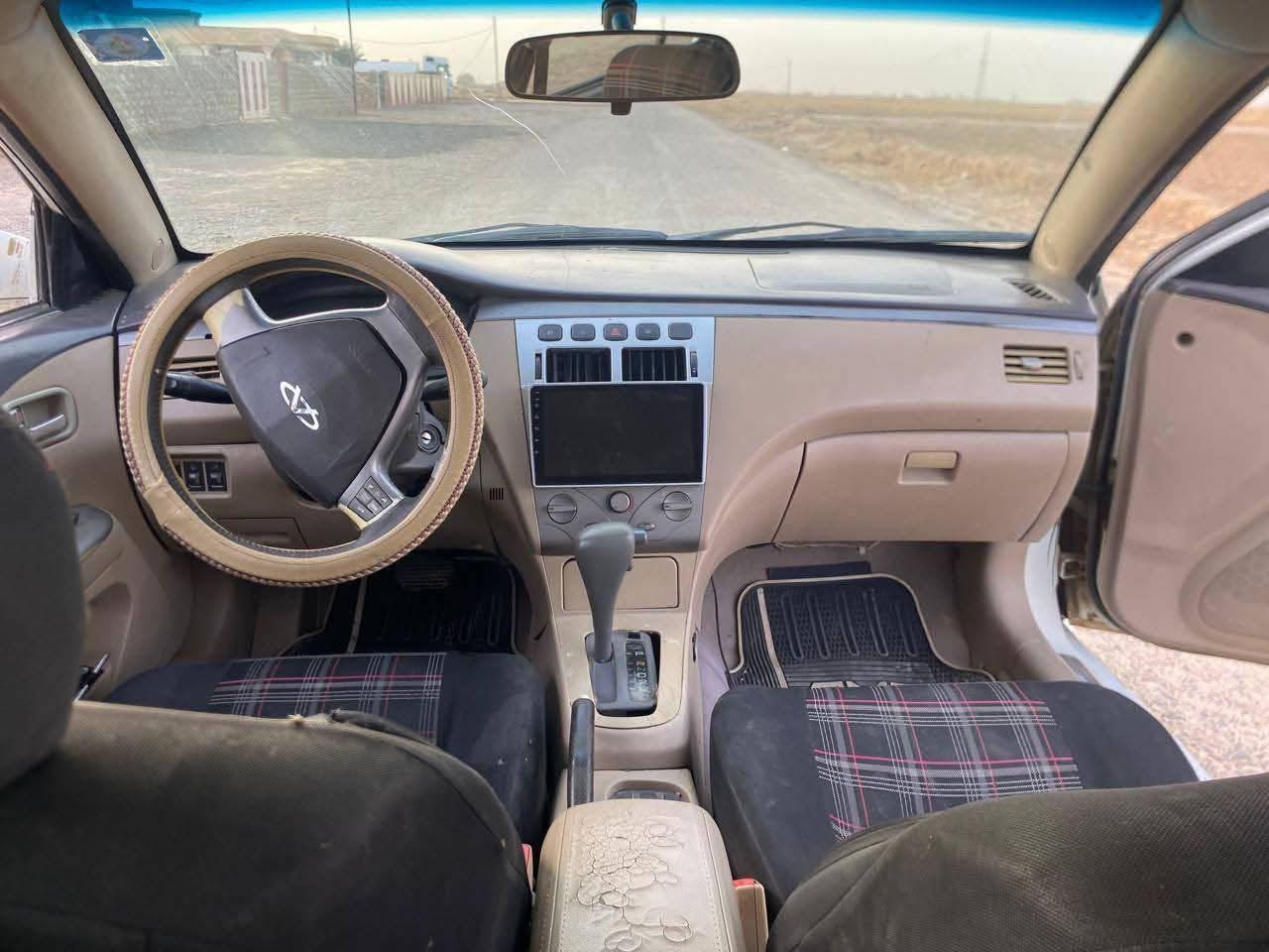 شيري A5 2012للبيع محرك وكير كورلا كصه بعده جديد 
تايرات نضاف تدفئه بيها  رقم دولي مشروع وطني شرط التحويل السعر 30 وبيها مجال 
للاستفسار *********** المكان بيجي مكحول
